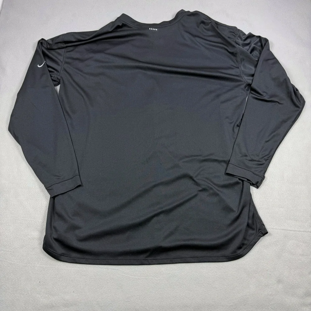 Nike Mens XXXL Black Long Sleeve V-Neck Performance Shirt Polyester